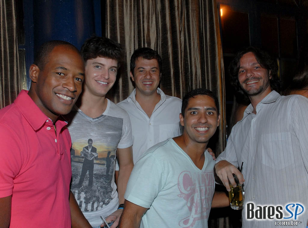 Buddha-Bar oferece novos drinks especiais para o verão Buddha-Bar oferece novos drinks especiais para o verão