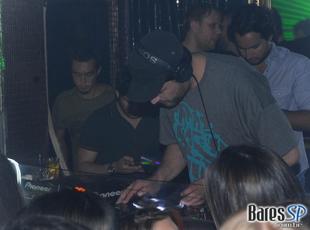 Kiss & Fly vem com mais uma atração internacional nessa quinta Kiss & Fly vem com mais uma atração internacional nessa quinta