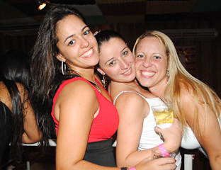 Feijoada e grandes atrações agitam o sábado da Casa do Samba no Itaim