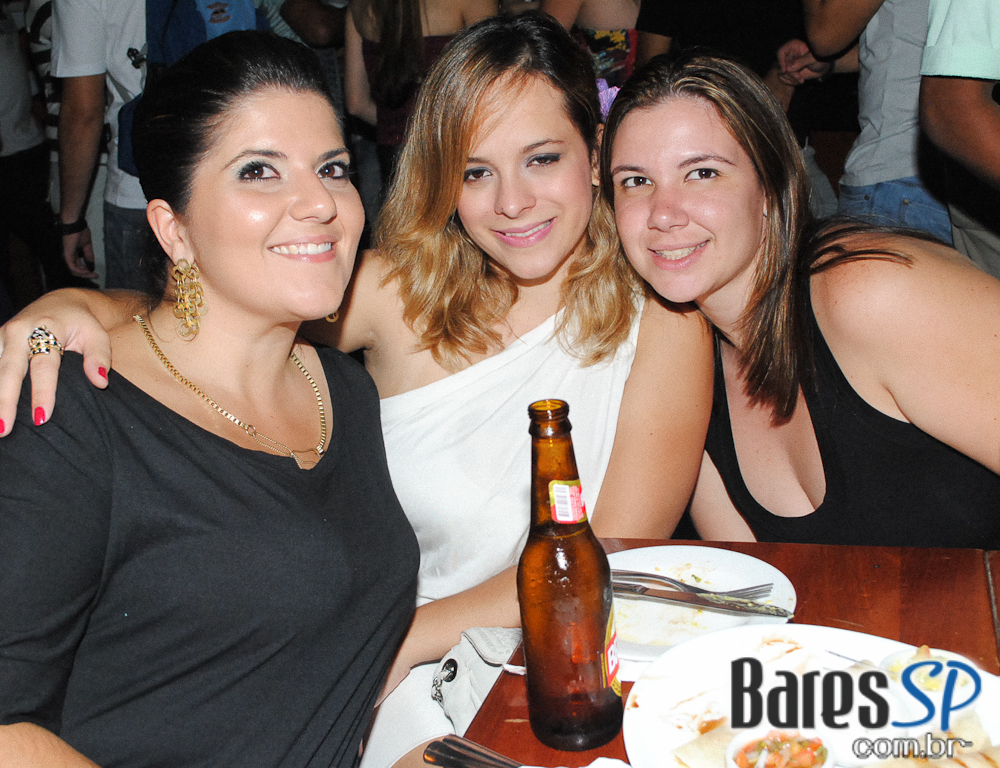 KELLY MOORE E BANDA, DJ RENNÊ, PROF. ZÉ MARIO E DOUBLE CAIPIRY KELLY MOORE E BANDA, DJ RENNÊ, PROF. ZÉ MARIO E DOUBLE CAIPIRY