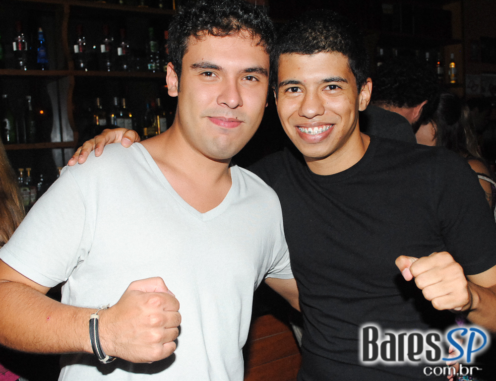 KELLY MOORE E BANDA, DJ RENNÊ, PROF. ZÉ MARIO E DOUBLE CAIPIRY KELLY MOORE E BANDA, DJ RENNÊ, PROF. ZÉ MARIO E DOUBLE CAIPIRY