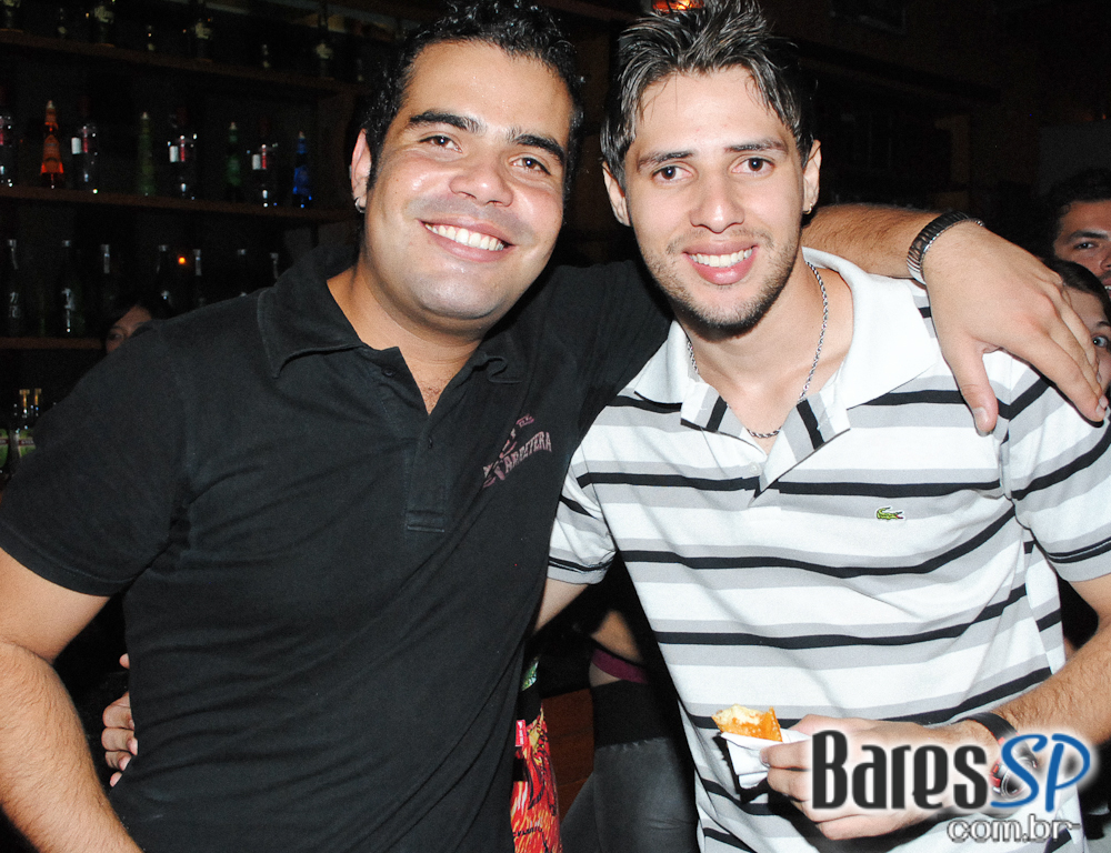 KELLY MOORE E BANDA, DJ RENNÊ, PROF. ZÉ MARIO E DOUBLE CAIPIRY KELLY MOORE E BANDA, DJ RENNÊ, PROF. ZÉ MARIO E DOUBLE CAIPIRY