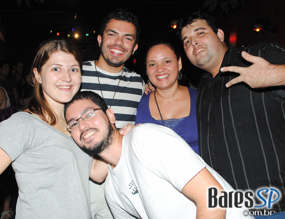 KELLY MOORE E BANDA, DJ RENNÊ, PROF. ZÉ MARIO E DOUBLE CAIPIRY KELLY MOORE E BANDA, DJ RENNÊ, PROF. ZÉ MARIO E DOUBLE CAIPIRY