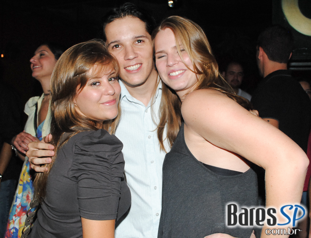 KELLY MOORE E BANDA, DJ RENNÊ, PROF. ZÉ MARIO E DOUBLE CAIPIRY KELLY MOORE E BANDA, DJ RENNÊ, PROF. ZÉ MARIO E DOUBLE CAIPIRY