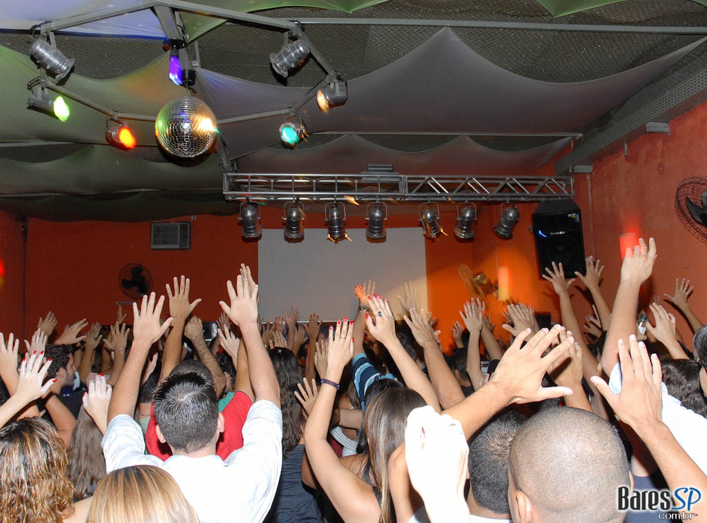 BANDA AZÚCAR, DJ BRUNO GADELHA E PROF. ZÉ MARIO BANDA AZÚCAR, DJ BRUNO GADELHA E PROF. ZÉ MARIO