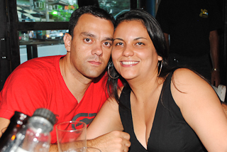 Grupo Sensação leva os sucessos do pagode ao Bar Favela Vila Olímpia