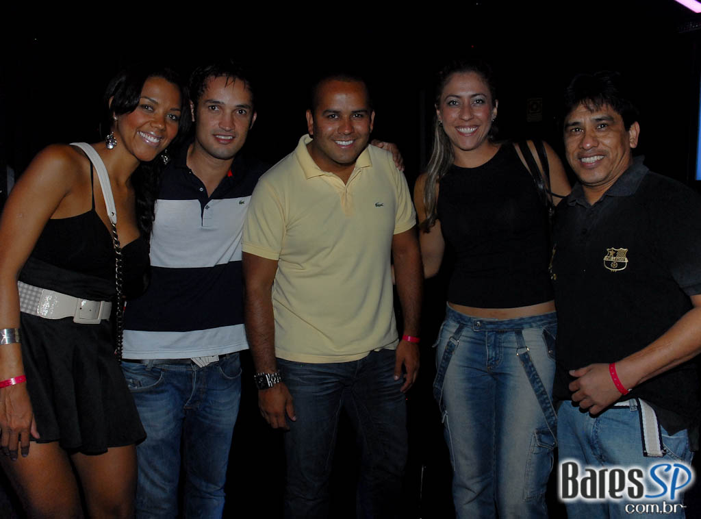 D-Edge Moving nesta quinta com gringos em dose tripla D-Edge Moving nesta quinta com gringos em dose tripla