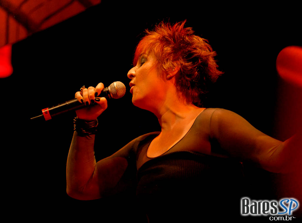 Isabella Taviani mostra repertório do novo álbum no Credicard Hall Isabella Taviani mostra repertório do novo álbum no Credicard Hall
