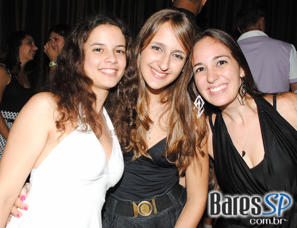 Café de La Musique agita a noite com as últimas novidades das pistas Café de La Musique agita a noite com as últimas novidades das pistas