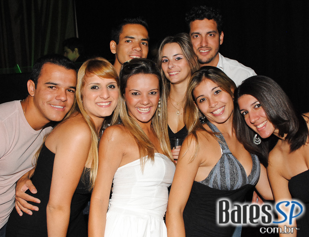 Café de La Musique agita a noite com as últimas novidades das pistas Café de La Musique agita a noite com as últimas novidades das pistas