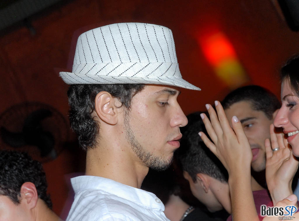 KELLY MOORE E BANDA, DJ RENNÊ E PROF. ZÉ MARIO KELLY MOORE E BANDA, DJ RENNÊ E PROF. ZÉ MARIO