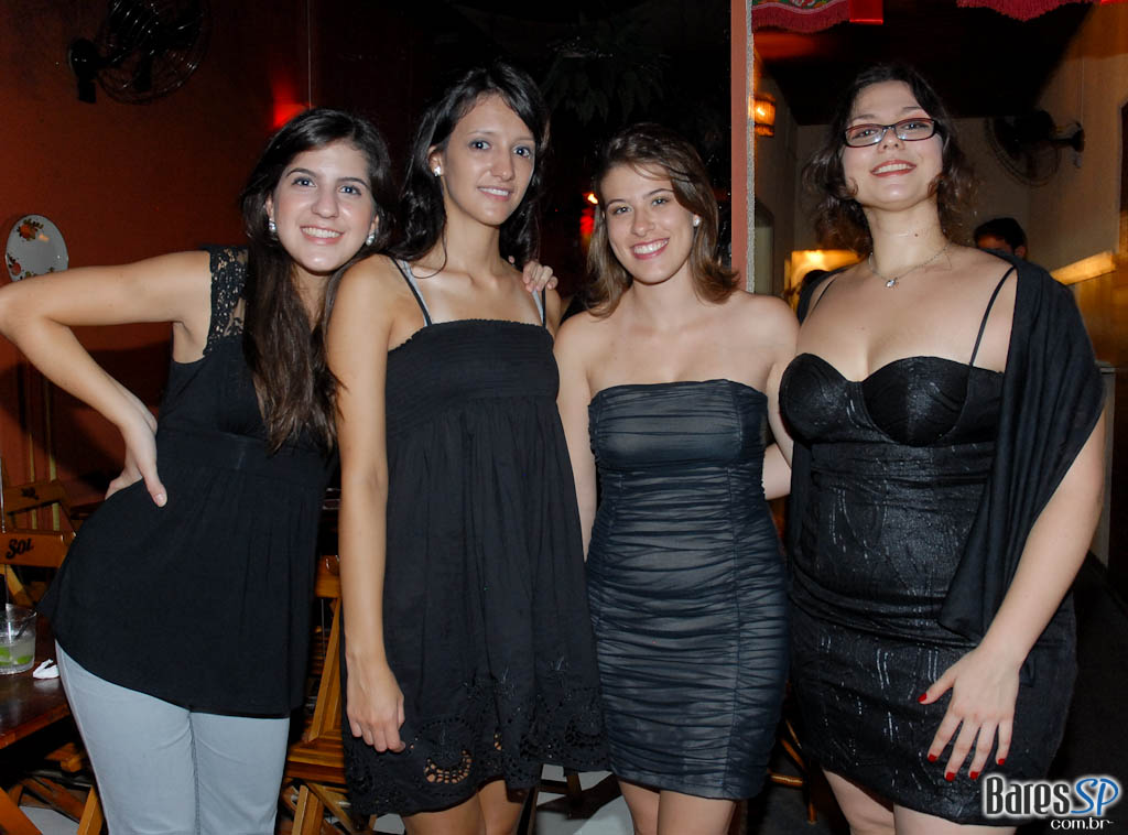 KELLY MOORE E BANDA, DJ RENNÊ E PROF. ZÉ MARIO KELLY MOORE E BANDA, DJ RENNÊ E PROF. ZÉ MARIO