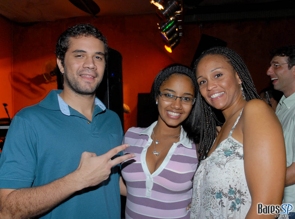 KELLY MOORE E BANDA, DJ RENNÊ E PROF. ZÉ MARIO KELLY MOORE E BANDA, DJ RENNÊ E PROF. ZÉ MARIO