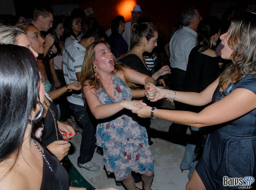 KELLY MOORE E BANDA, DJ RENNÊ E PROF. ZÉ MARIO KELLY MOORE E BANDA, DJ RENNÊ E PROF. ZÉ MARIO