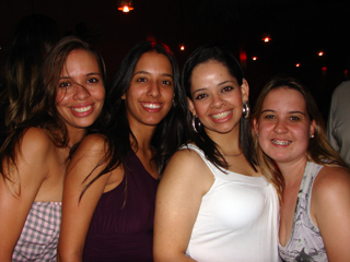 KELLY MOORE E BANDA, DJ RENNÊ E PROF. ZÉ MARIO