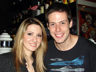 JULIANA MURARI E BANDA NO REPUBLIC “ THE BAR “