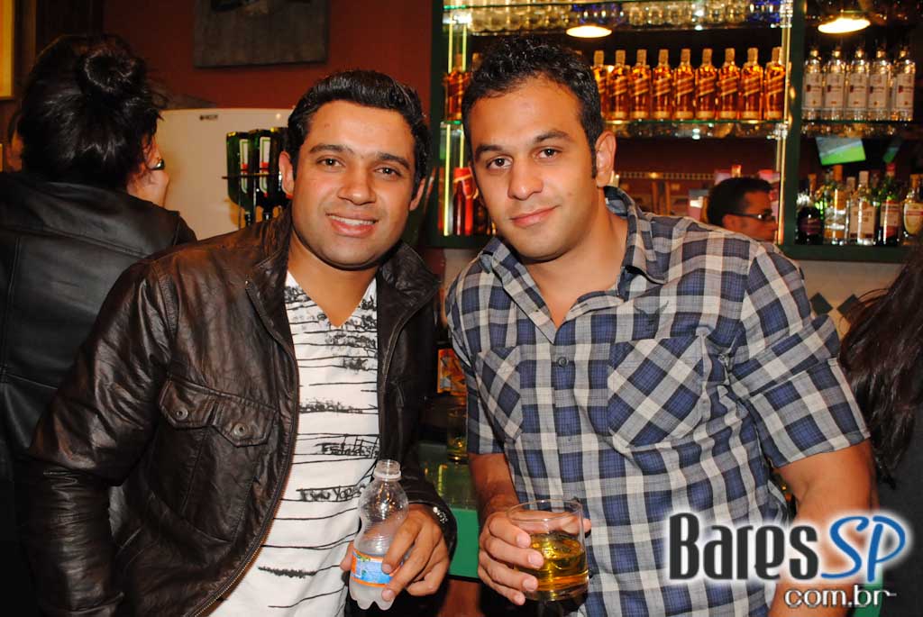 Bar Zé Bonito reabre as portas para o público em novo endereço Bar Zé Bonito reabre as portas para o público em novo endereço