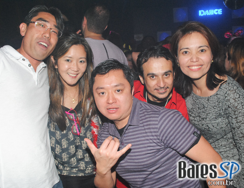 Saturday Night Fever no Akbar Lounge & Disco Saturday Night Fever no Akbar Lounge & Disco