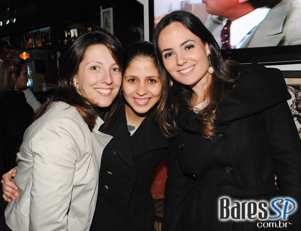 Saturday Night Fever no Akbar Lounge & Disco Saturday Night Fever no Akbar Lounge & Disco