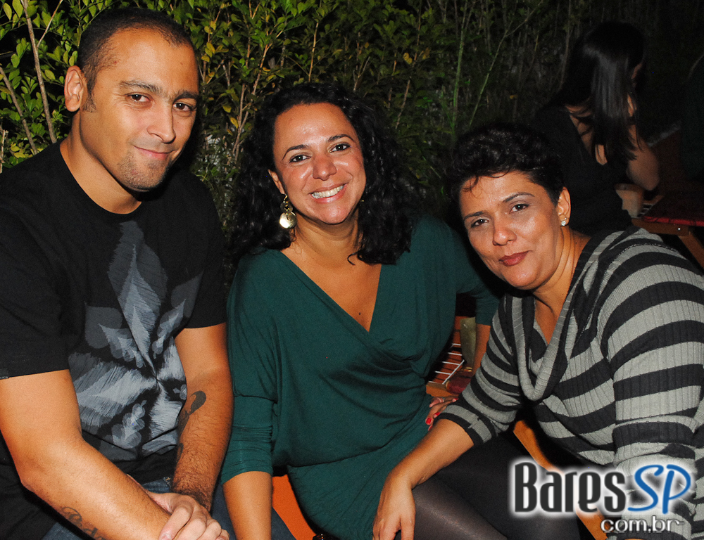 Saturday Night Fever no Akbar Lounge & Disco Saturday Night Fever no Akbar Lounge & Disco