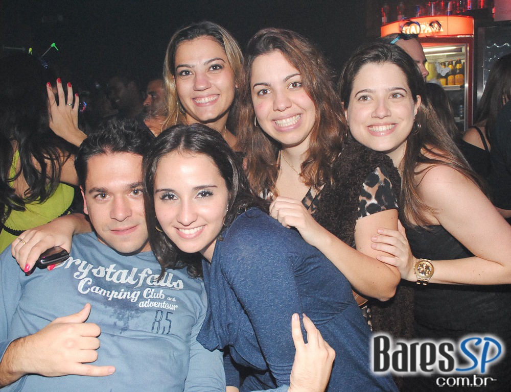 Saturday Night Fever no Akbar Lounge & Disco Saturday Night Fever no Akbar Lounge & Disco