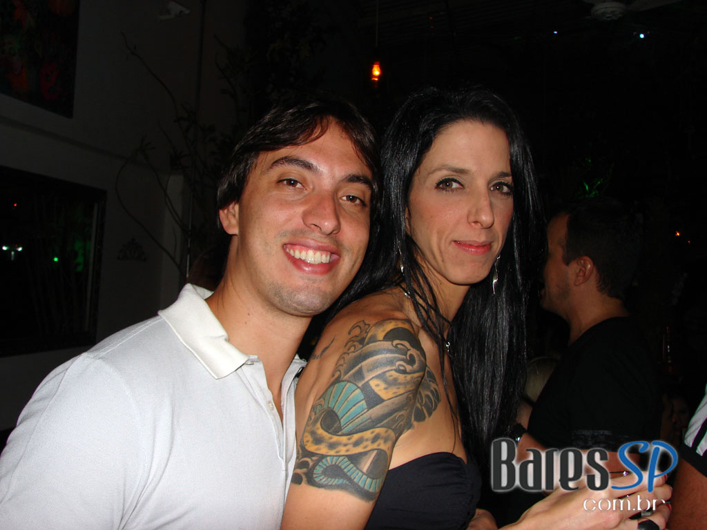 Sábado de diversão no Hot Seria, região central de São Paulo Sábado de diversão no Hot Seria, região central de São Paulo