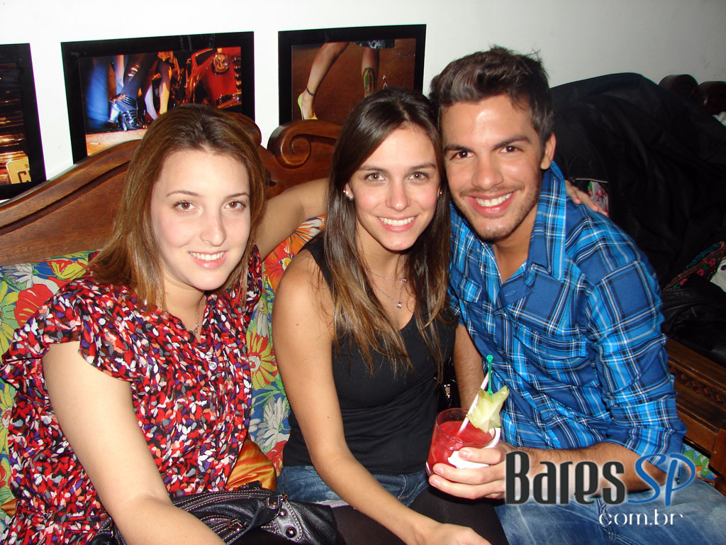 Sábado de diversão no Hot Seria, região central de São Paulo Sábado de diversão no Hot Seria, região central de São Paulo