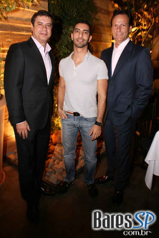 Festa de Inauguração do Restaurante Trindade em Alphaville Festa de Inauguração do Restaurante Trindade em Alphaville