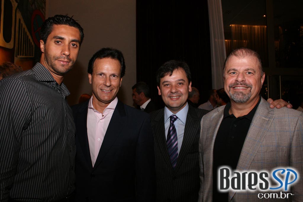 Festa de Inauguração do Restaurante Trindade em Alphaville Festa de Inauguração do Restaurante Trindade em Alphaville