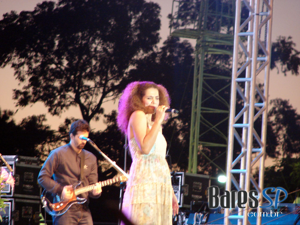 Seu Jorge, Lenine, Vanessa da Mata e Arnaldo Antunes cantaram no MPB Total na Arena Anhembi Seu Jorge, Lenine, Vanessa da Mata e Arnaldo Antunes cantaram no MPB Total na Arena Anhembi