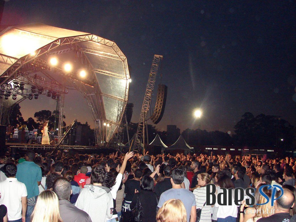 Seu Jorge, Lenine, Vanessa da Mata e Arnaldo Antunes cantaram no MPB Total na Arena Anhembi Seu Jorge, Lenine, Vanessa da Mata e Arnaldo Antunes cantaram no MPB Total na Arena Anhembi