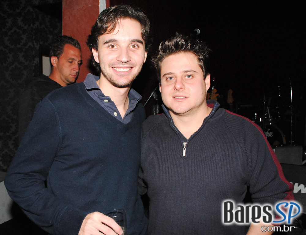 Banda Yankee anima Double Friday do A Marcenaria Banda Yankee anima Double Friday do A Marcenaria