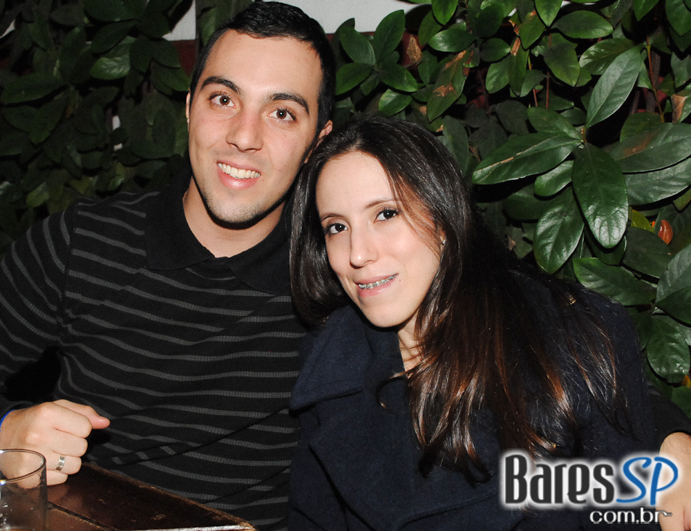 Banda Yankee anima Double Friday do A Marcenaria Banda Yankee anima Double Friday do A Marcenaria