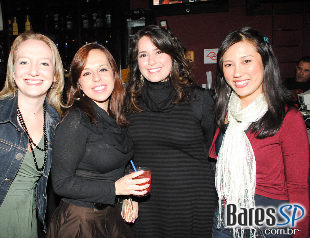 Banda Yankee anima Double Friday do A Marcenaria Banda Yankee anima Double Friday do A Marcenaria