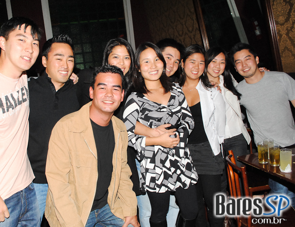 Banda Yankee anima Double Friday do A Marcenaria Banda Yankee anima Double Friday do A Marcenaria