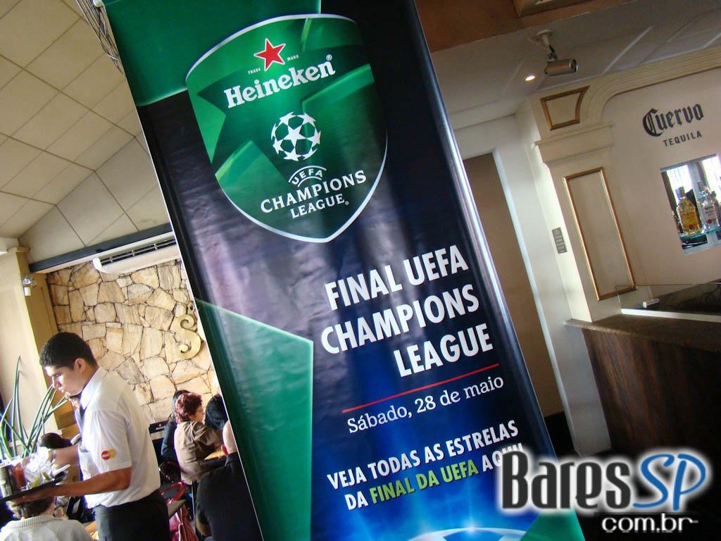 Dona Flor na final do futebol europeu com promoção Heineken Dona Flor na final do futebol europeu com promoção Heineken