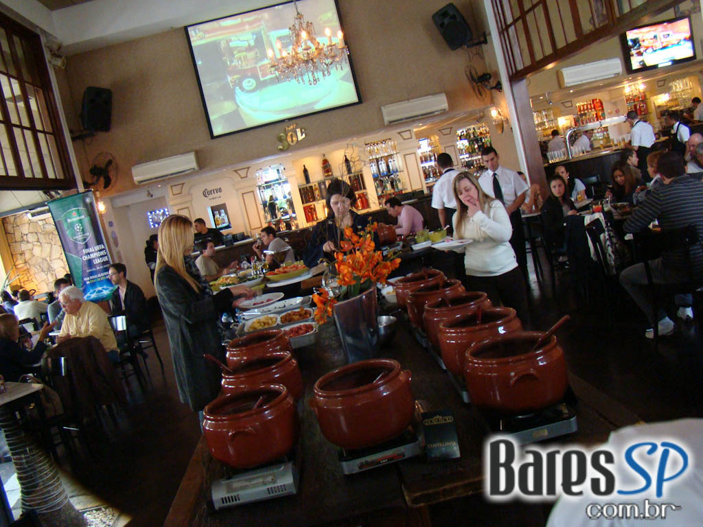 Dona Flor na final do futebol europeu com promoção Heineken Dona Flor na final do futebol europeu com promoção Heineken