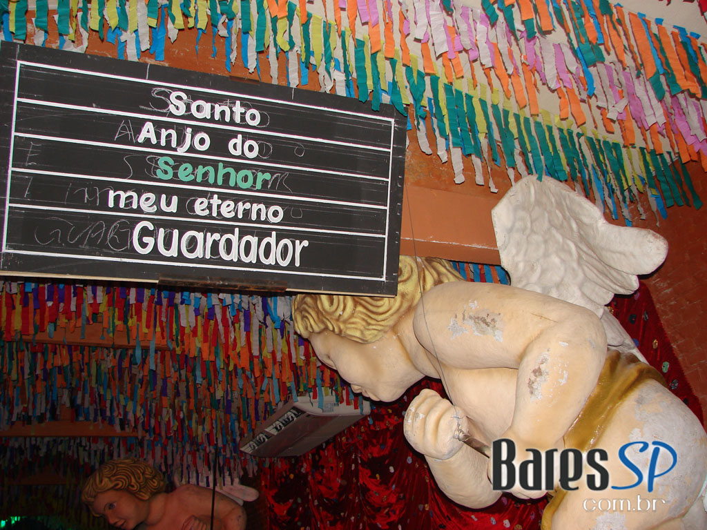 Templo Bar de Fé abriu suas portas com show de Guga Stroeter & Heartbreakers Templo Bar de Fé abriu suas portas com show de Guga Stroeter & Heartbreakers