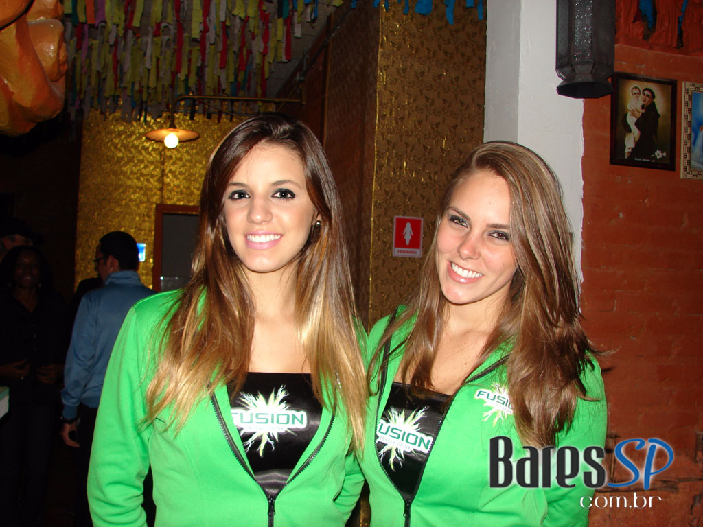 Templo Bar de Fé abriu suas portas com show de Guga Stroeter & Heartbreakers Templo Bar de Fé abriu suas portas com show de Guga Stroeter & Heartbreakers