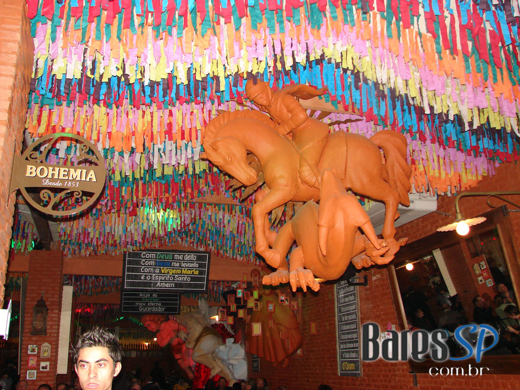 Templo Bar de Fé abriu suas portas com show de Guga Stroeter & Heartbreakers Templo Bar de Fé abriu suas portas com show de Guga Stroeter & Heartbreakers