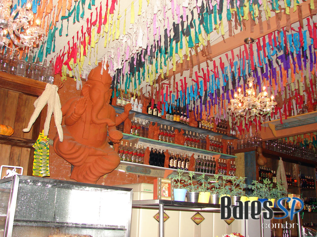 Templo Bar de Fé abriu suas portas com show de Guga Stroeter & Heartbreakers Templo Bar de Fé abriu suas portas com show de Guga Stroeter & Heartbreakers