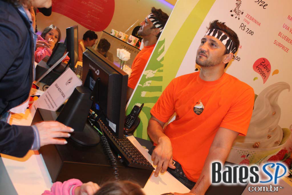 Zebra Zero inaugurou nova unidade na Rua Frei Caneca Zebra Zero inaugurou nova unidade na Rua Frei Caneca