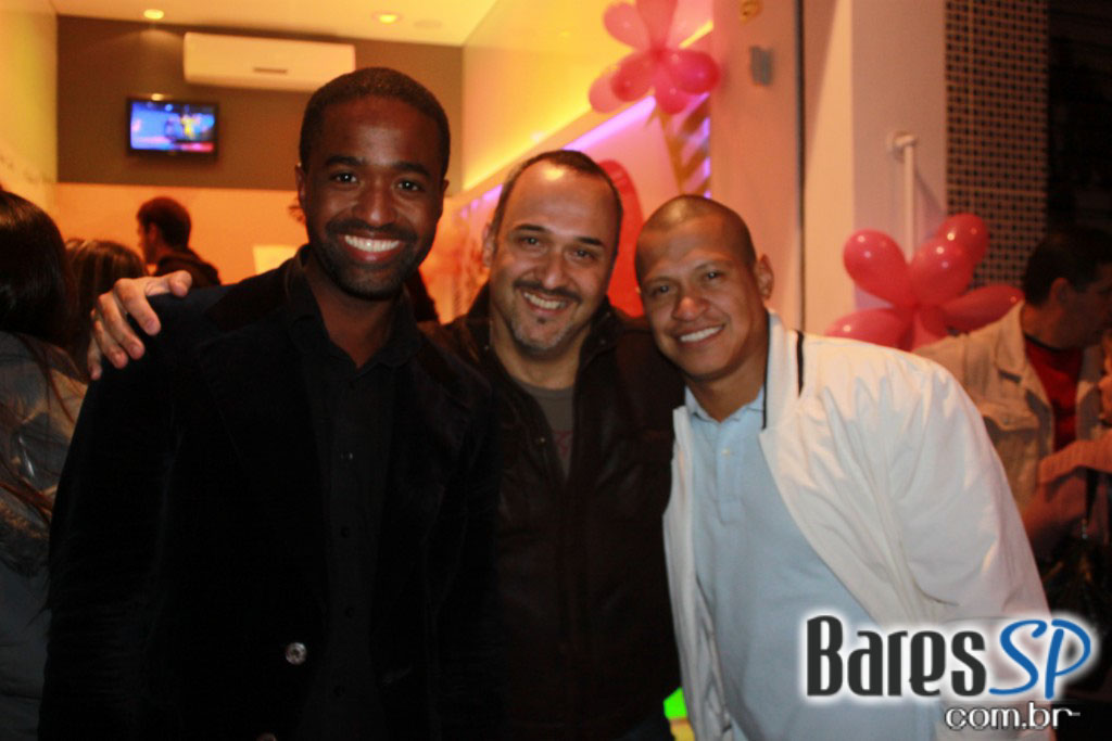 Zebra Zero inaugurou nova unidade na Rua Frei Caneca Zebra Zero inaugurou nova unidade na Rua Frei Caneca