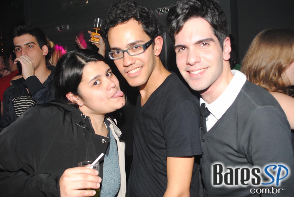 The Society toca love songs no Dia dos Namorados The Society toca love songs no Dia dos Namorados