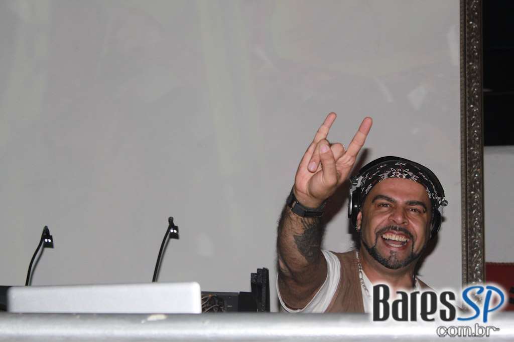 Converse apresentou Rolling Stone Live com show de Rita Lee na Pacha SP Converse apresentou Rolling Stone Live com show de Rita Lee na Pacha SP