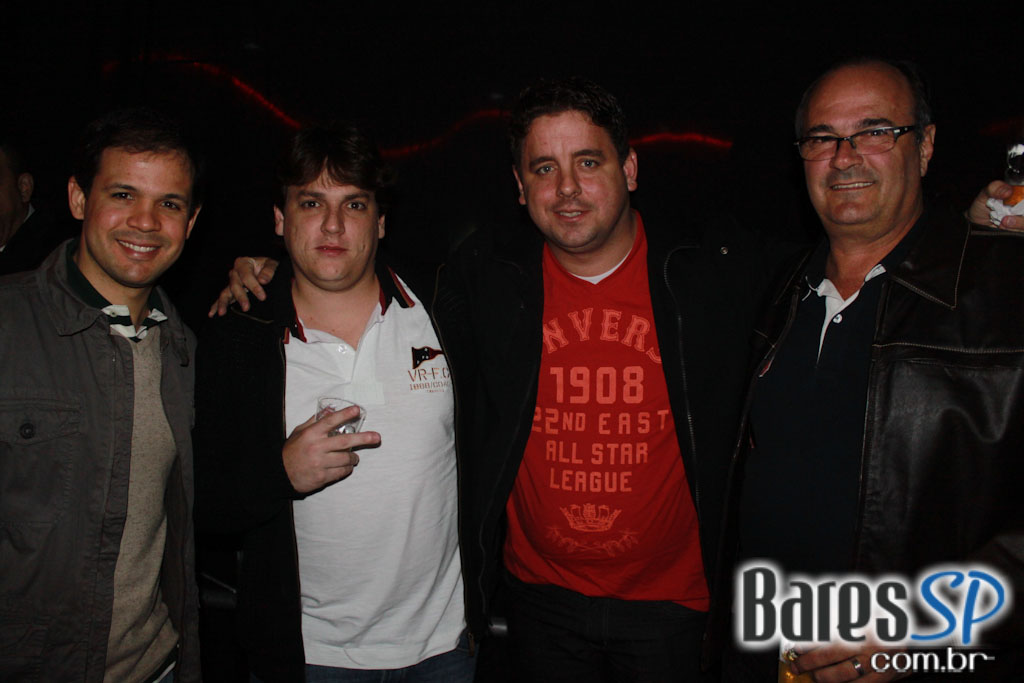 Converse apresentou Rolling Stone Live com show de Rita Lee na Pacha SP Converse apresentou Rolling Stone Live com show de Rita Lee na Pacha SP