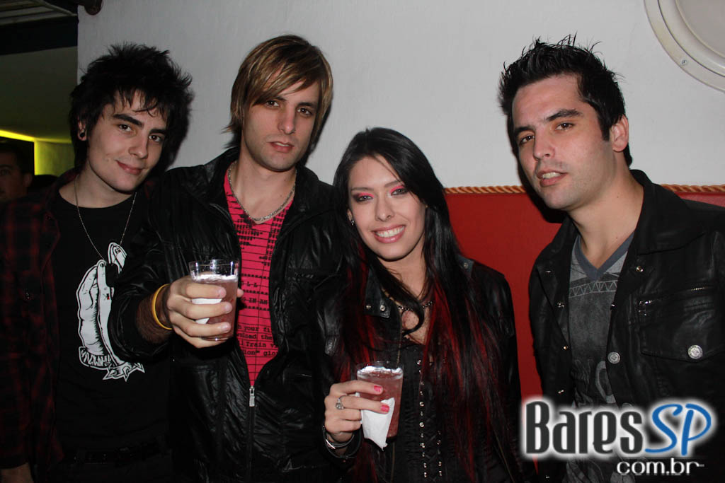 Converse apresentou Rolling Stone Live com show de Rita Lee na Pacha SP Converse apresentou Rolling Stone Live com show de Rita Lee na Pacha SP