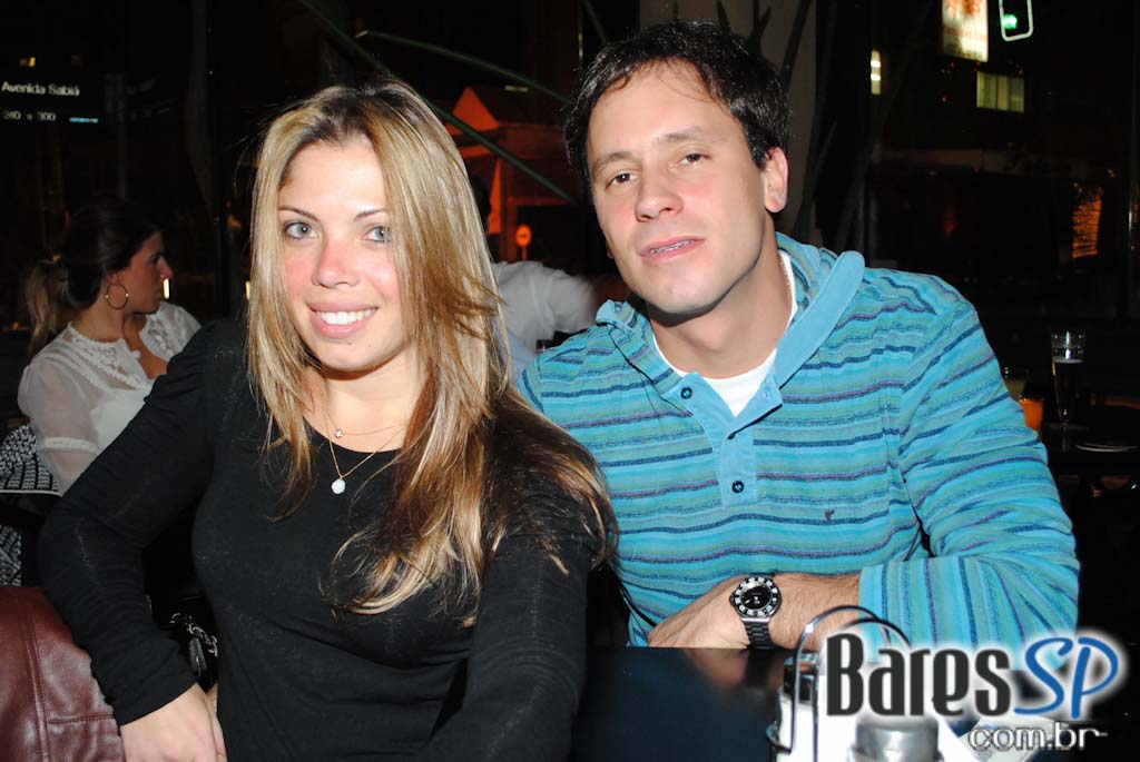 Dona Flor encerrou programação musical de junho com show da Rock Channel Dona Flor encerrou programação musical de junho com show da Rock Channel