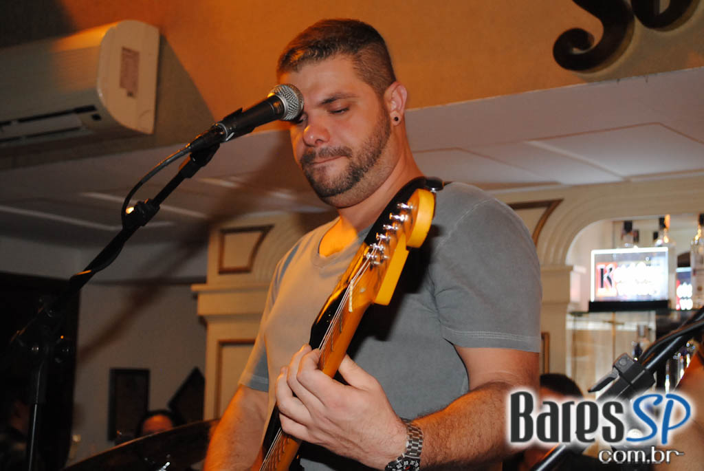 Dona Flor encerrou programação musical de junho com show da Rock Channel Dona Flor encerrou programação musical de junho com show da Rock Channel