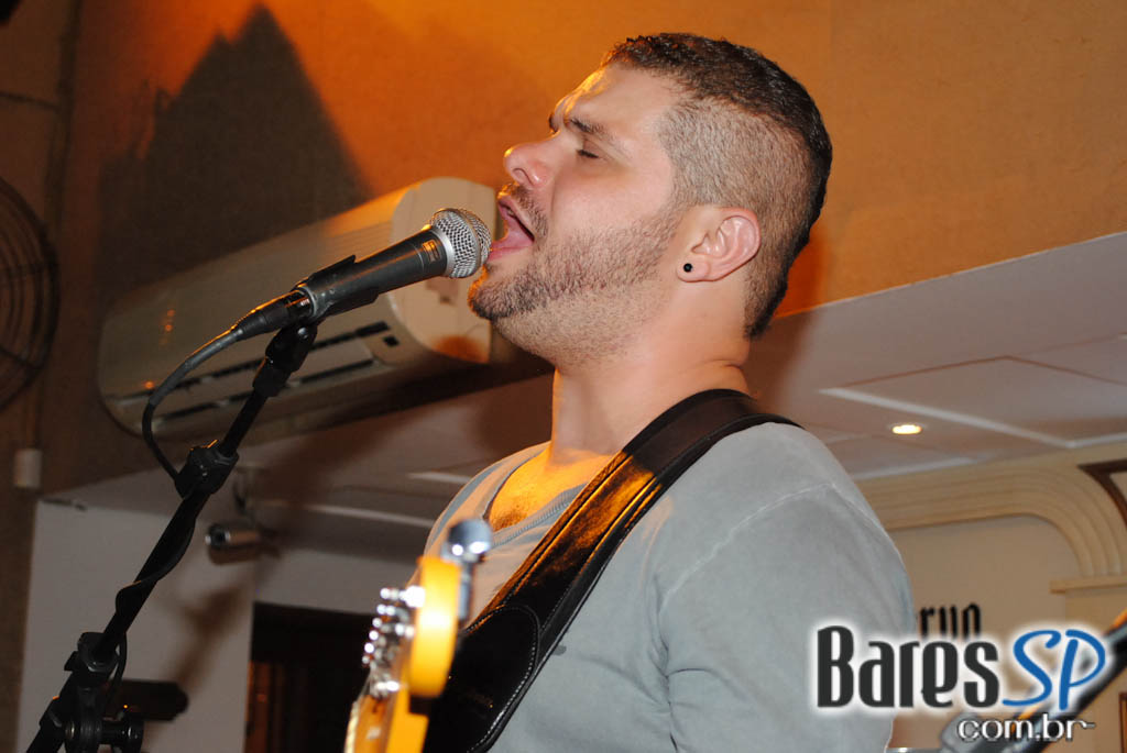 Dona Flor encerrou programação musical de junho com show da Rock Channel Dona Flor encerrou programação musical de junho com show da Rock Channel